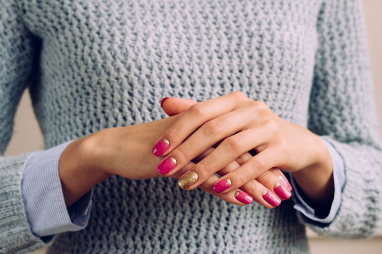 Read more about the article Mastering Nail Care: Essential Tips for Perfect Cuts and Filing.